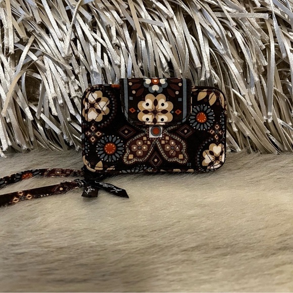 VERA BRADLEY Canyon 2012 Smartphone Wristlet Brown Orange Floral Lippies - Picture 1 of 11